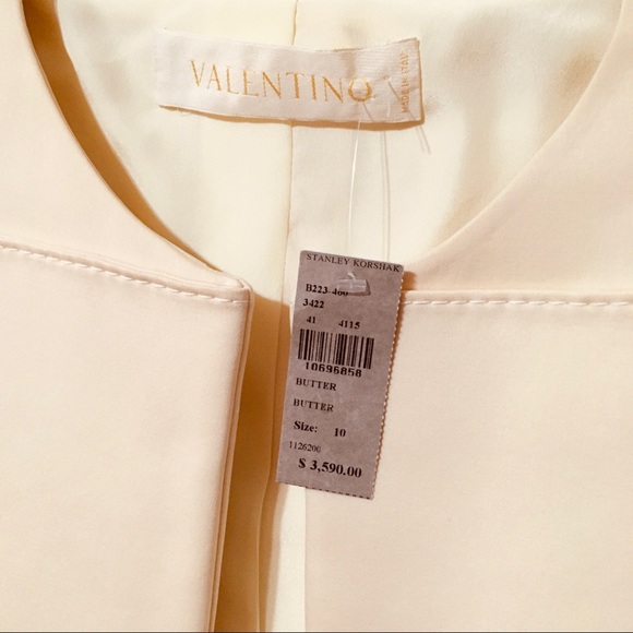 New Valentino 2 Pc Suit Butter Cream Knit Sz 10 - Picture 4 of 8